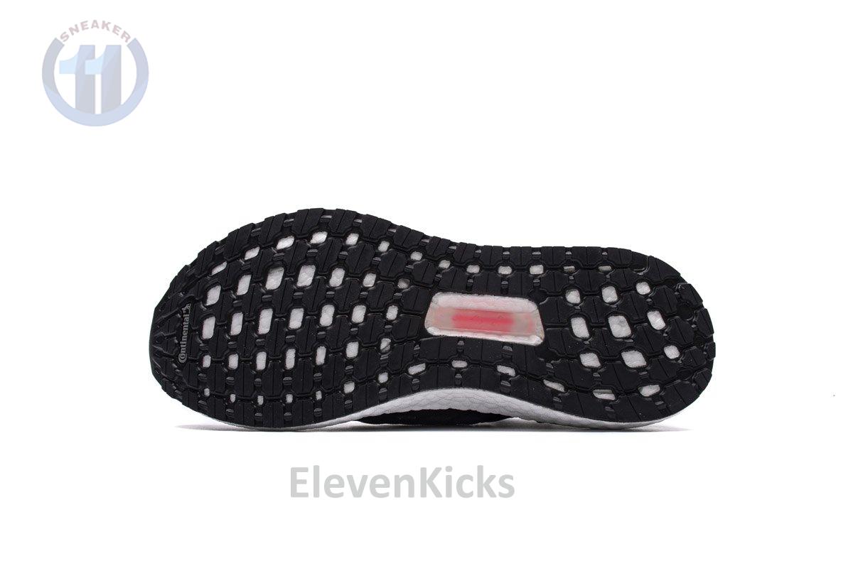 Ultra Boost 5.0(2019) Black Multi-Color B37706