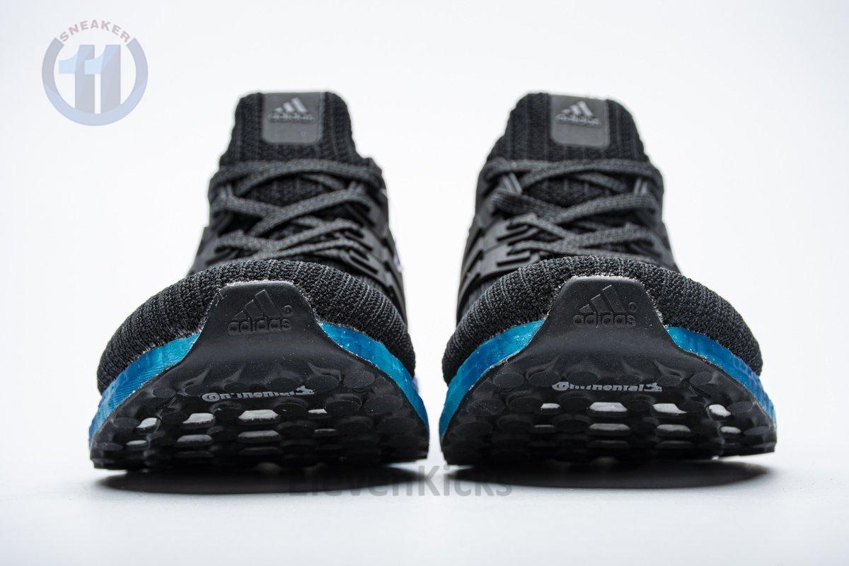 Ultra Boost 4.0 “Core Black/Blue”FV7281