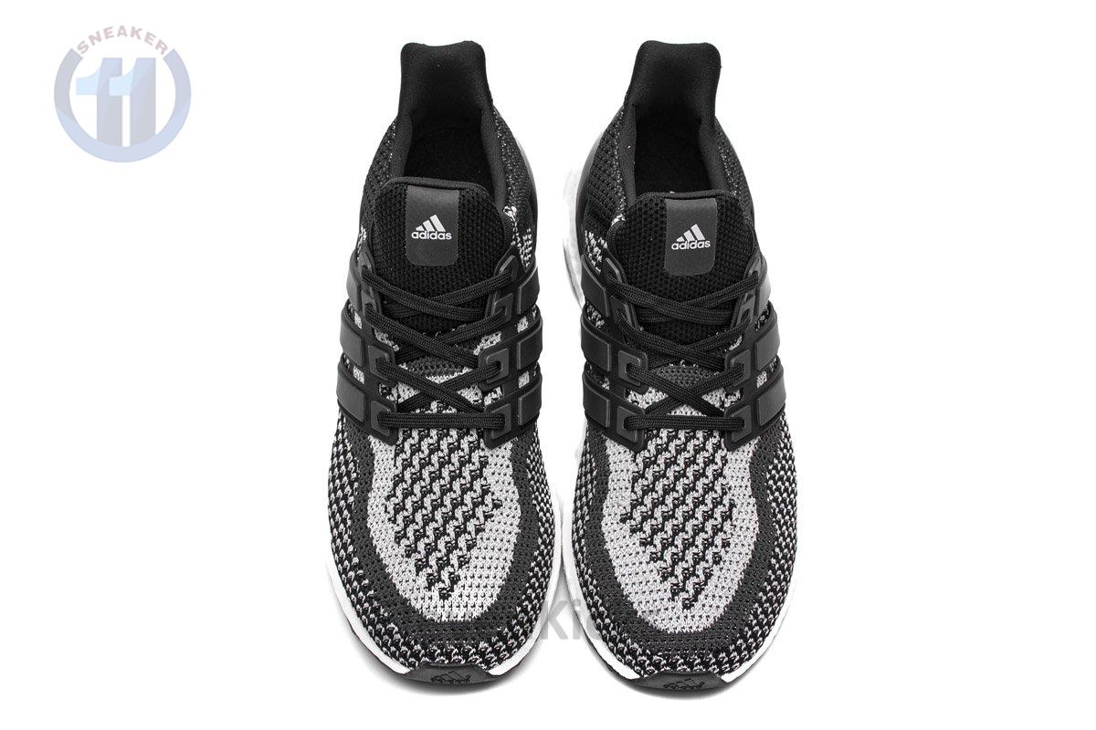 Ultra Boost 2.0 Limited “Black Reflective”BY1795