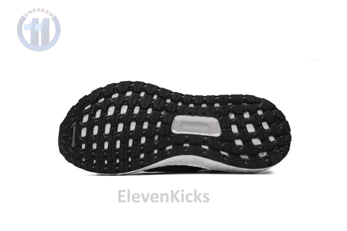 Ultra Boost 5.0(2019) Core Black Raw Sand F35241