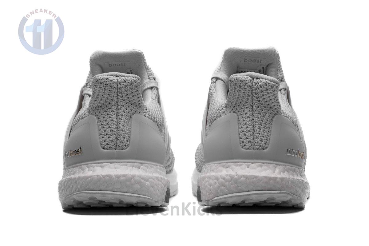 Ultra Boost 2.0 Limited “White Reflective”BB3928
