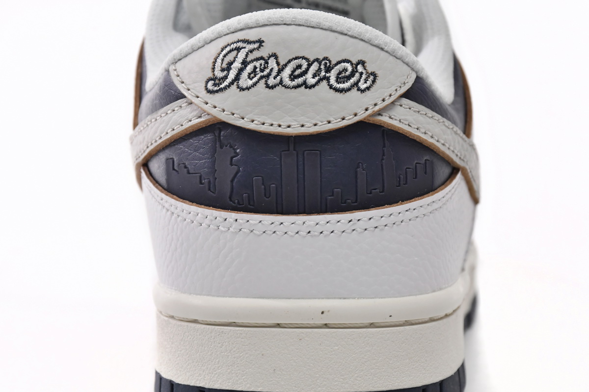 HUF x Nike SB Dunk Low NYC