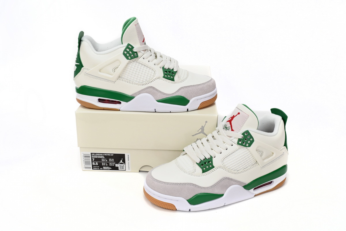 Nike SB x Air Jordan 4 “Pine Green”Calaite